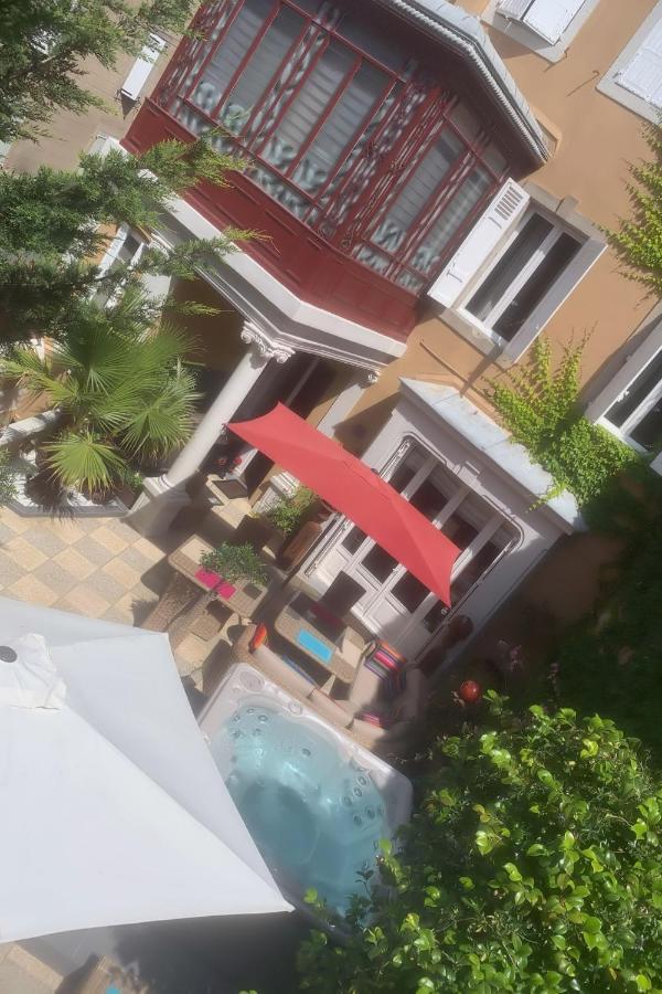 La Villae Guest house *
